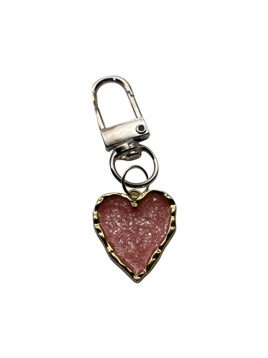 Etiqueta de corazón de cuarzo rosa